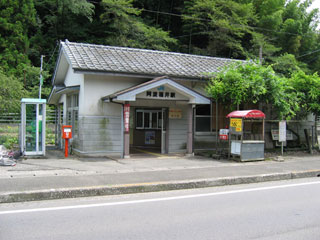 阿波福井駅舎