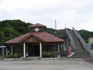 甲浦駅舎