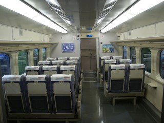 新幹線 21-7038 車内